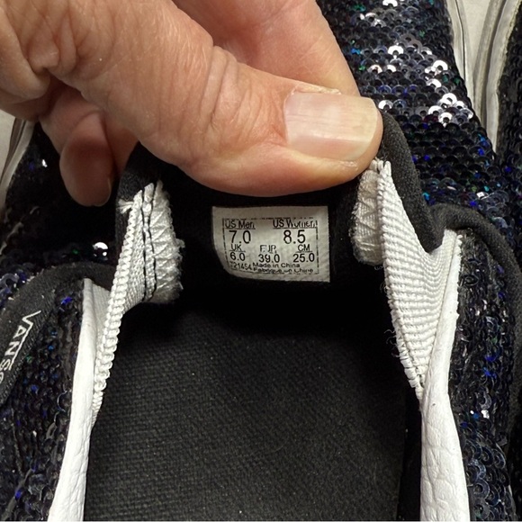 Vans Blue/Black Sequin Slip-On Shoes Women’s Size 8.5/Mens 7 - Picture 4 of 11
